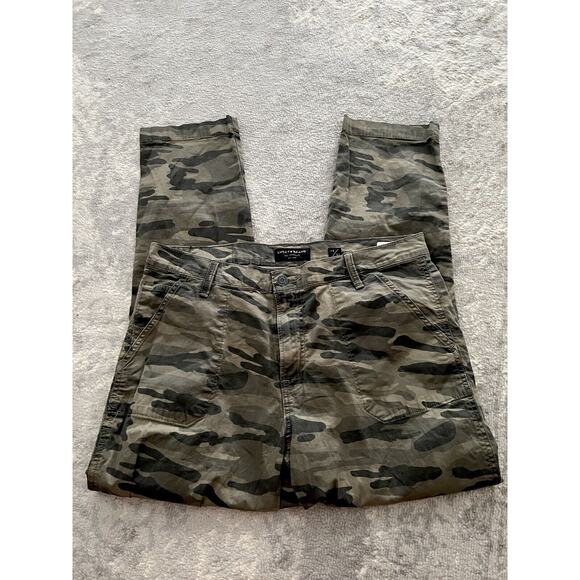 Lucky Brand Pants Womens 12/31 Green Camo Tapered Fit Outdoor Boho Grunge Y2k - Picture 3 of 10